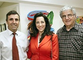 בובליל והחברות בתערוכת גרשטיין. (אביב חופי)