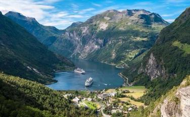 Golden Tours / שייט לפיורדים בנורווגיה